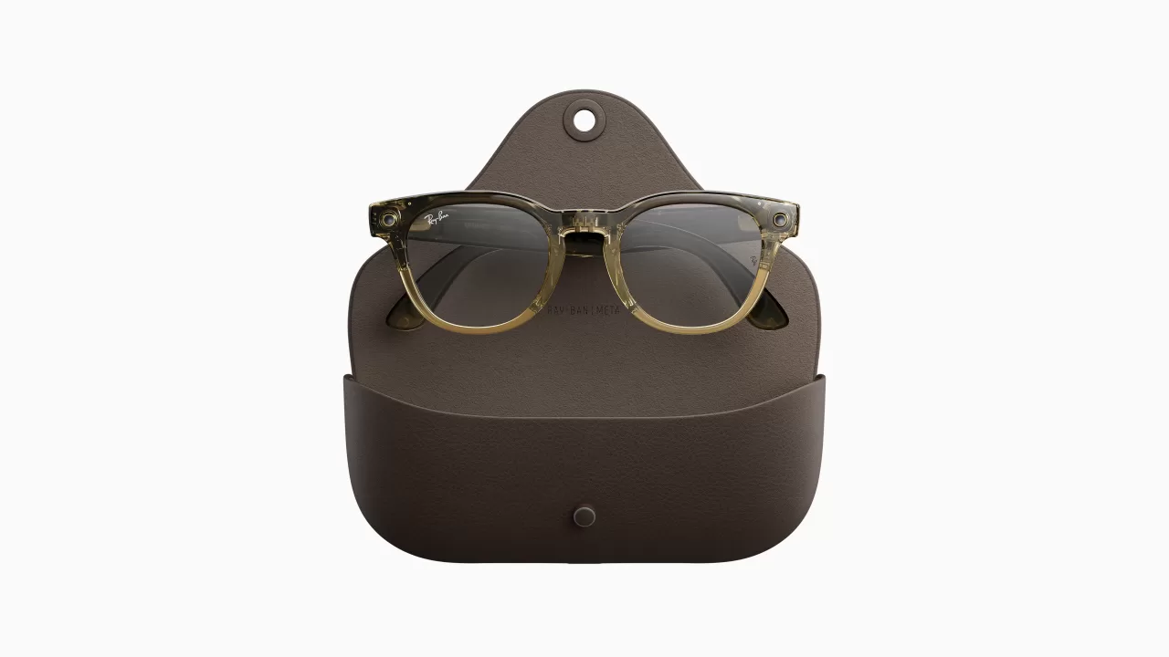 Ray-Ban Meta Gen 2 と充電ケース